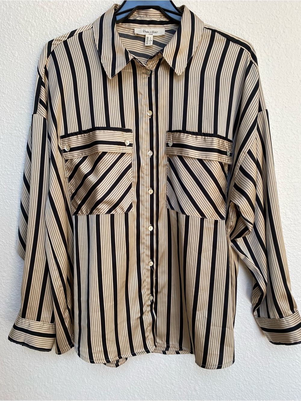 Haver + Blair London Satin Striped Button Down Blouse Shirt Tan Black Size Large